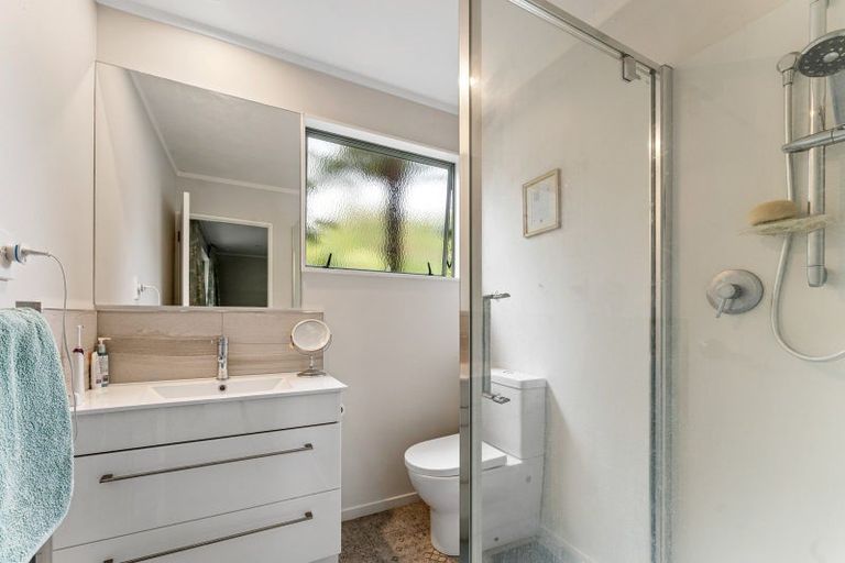 Photo of property in 60 Moana View Road, Waikawa, Picton, 7220