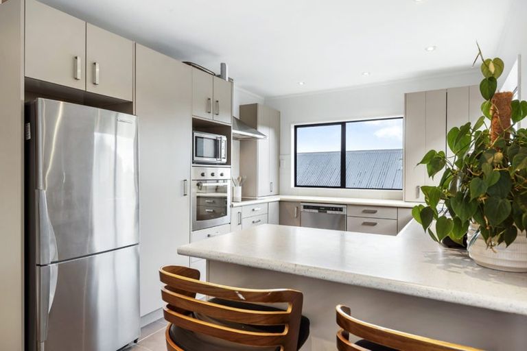 Photo of property in 3/7 Lynngate Place, Hillcrest, Auckland, 0627