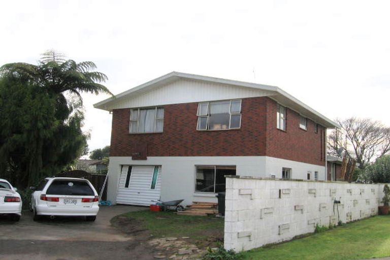 Photo of property in 228 Sandwich Road, St Andrews, Hamilton, 3200