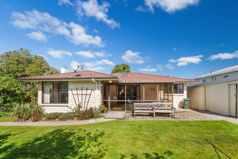 Photo of property in 2 Glendale Crescent, Holmes Hill, Oamaru, 9401