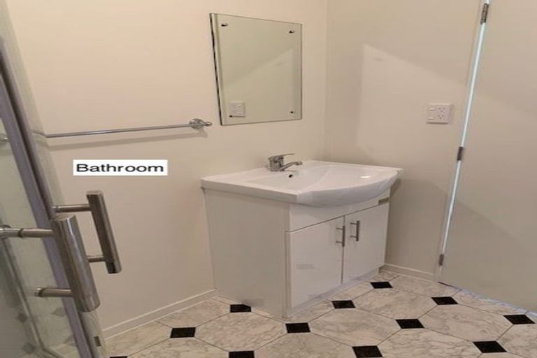 Photo of property in 12 Hugh Brown Drive, New Lynn, Auckland, 0600