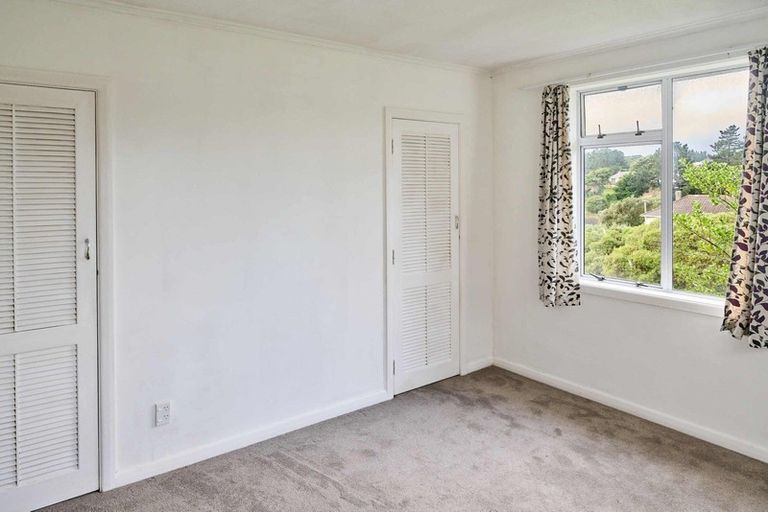 Photo of property in 23 Maher Place, Ranui, Porirua, 5024