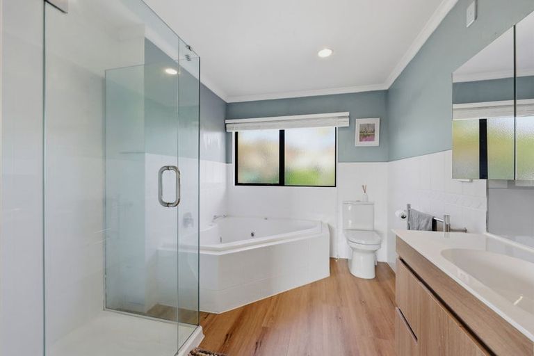 Photo of property in 40 Burnaston Court, Dannemora, Auckland, 2016