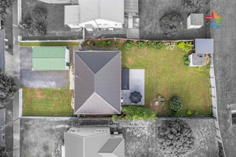 Photo of property in 55 Shearer Crescent, Naenae, Lower Hutt, 5011