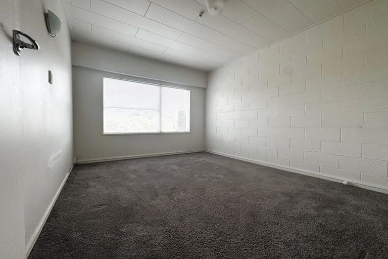 Photo of property in 73b Great North Road, Saint Johns Hill, Whanganui, 4501