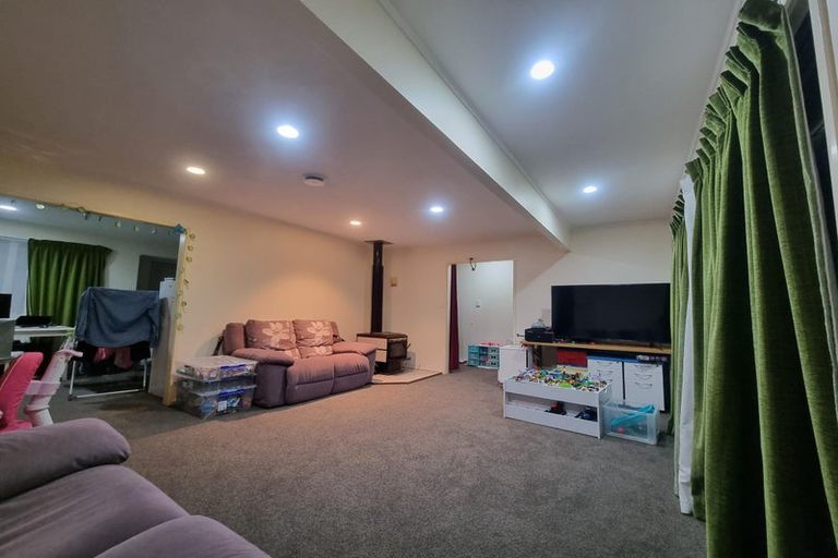 Photo of property in 2/46 Colum Place, Bucklands Beach, Auckland, 2014