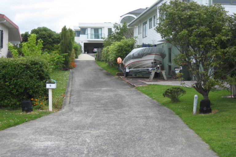 Photo of property in 5 Castaway Place, Gulf Harbour, Whangaparaoa, 0930