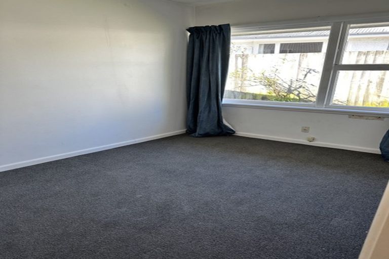 Photo of property in 2/18 Tomes Road, St Albans, Christchurch, 8052