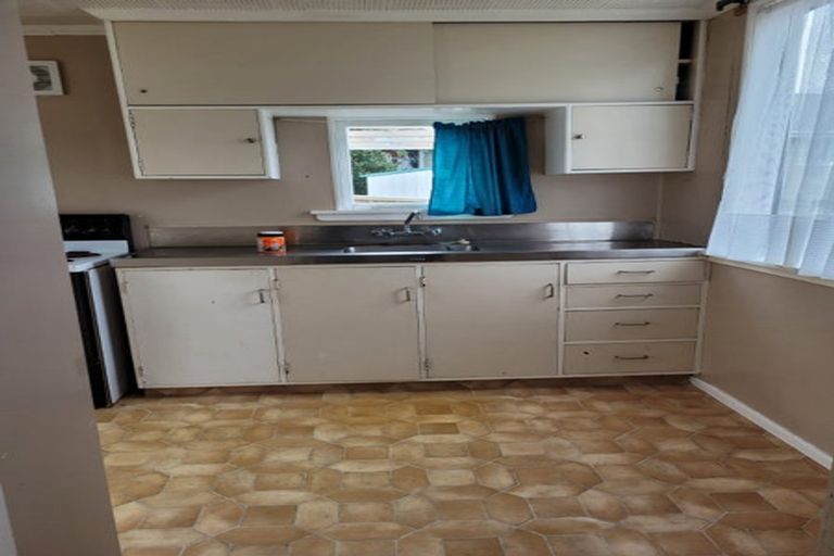 Photo of property in 21a Bulteel Street, New Plymouth, 4310