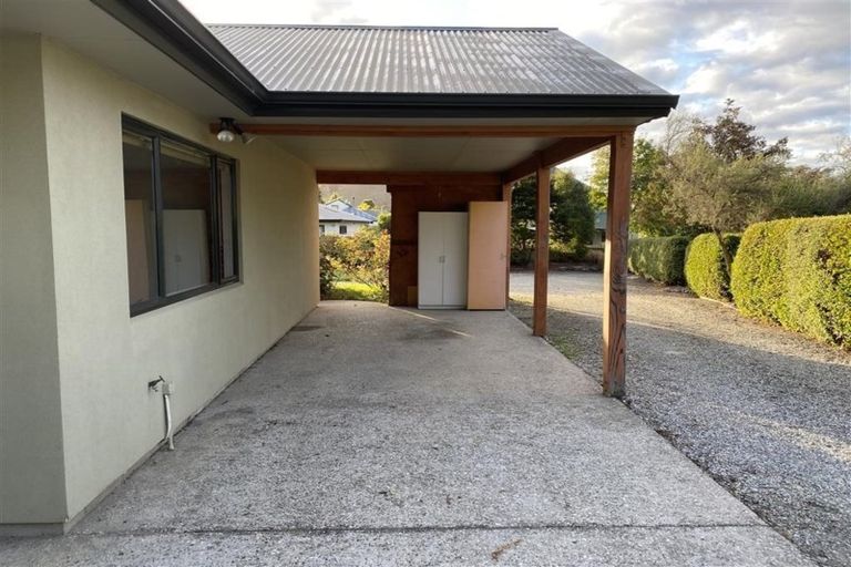 Photo of property in 6 Achilles Place, Wanaka, 9305