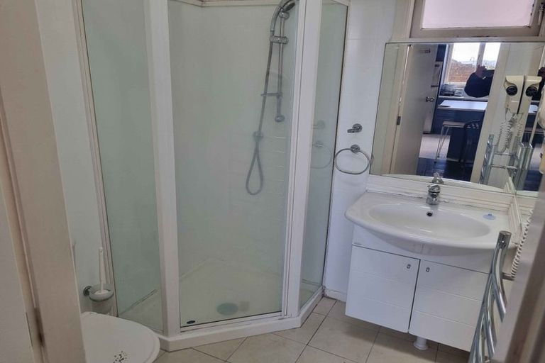 Photo of property in 6-10 Mudges Terrace, Newtown, Wellington, 6021