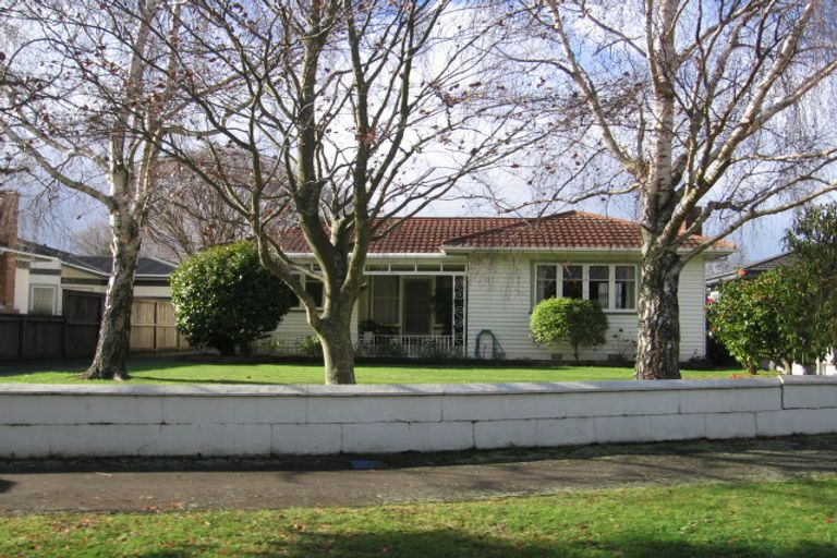 Photo of property in 10 Durham Crescent, Palmerston North, 4414