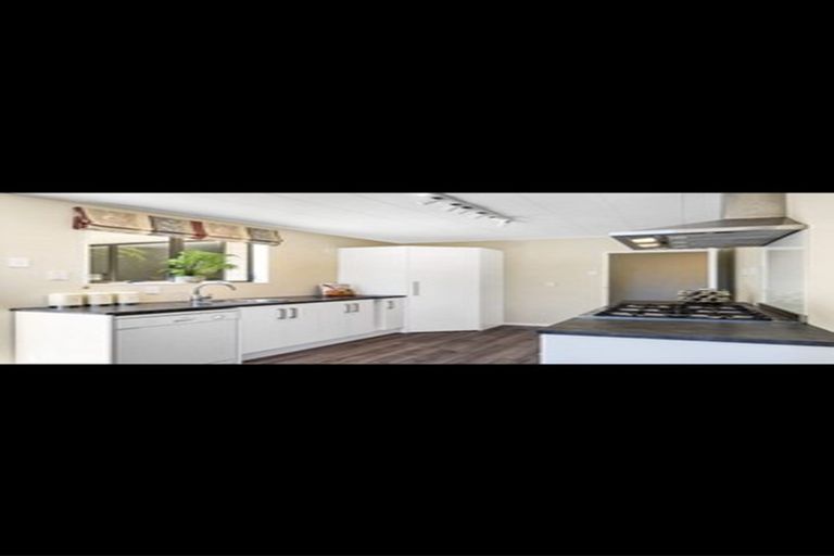 Photo of property in 105b Kamahi Street, Stokes Valley, Lower Hutt, 5019