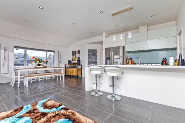 Photo of property in 63 Bayside Drive, Browns Bay, Auckland, 0630