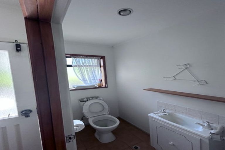 Photo of property in 2 Allender Drive, Torbay, Auckland, 0630