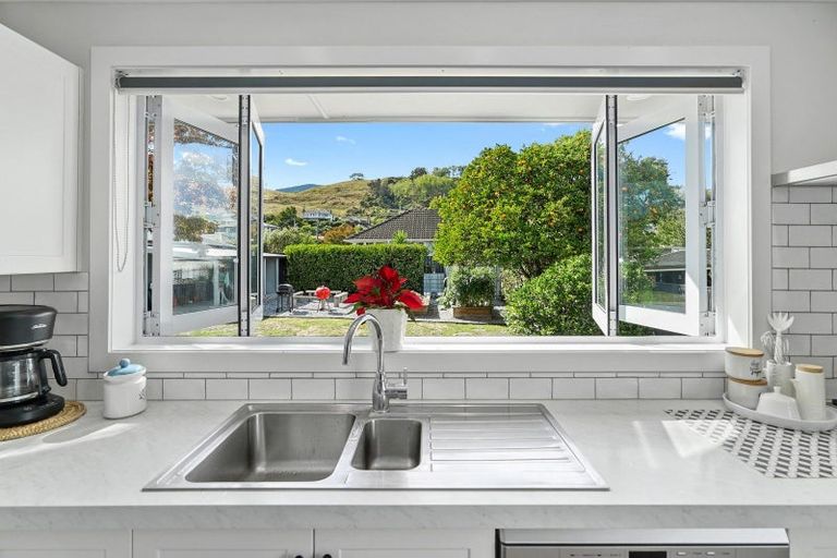 Photo of property in 31 Titoki Street, Stoke, Nelson, 7011