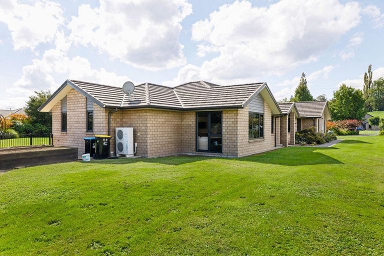Photo of property in 33 Riverside Lane, Karapiro, Cambridge, 3494