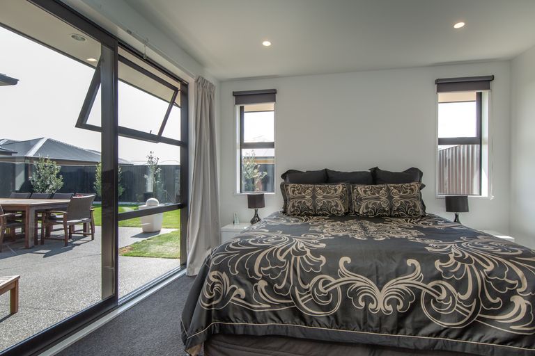 Photo of property in 24 Lilian Street, Kaiapoi, 7630