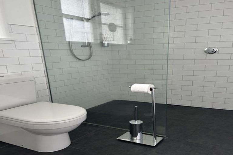 Photo of property in 4 Gloucester Street, Wilton, Wellington, 6012