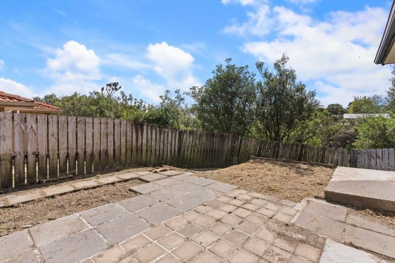 Photo of property in 12 Mili Way, Ranui, Auckland, 0612