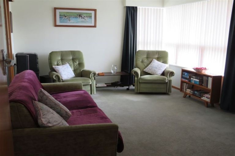 Photo of property in 146 Bath Street, Levin, 5510