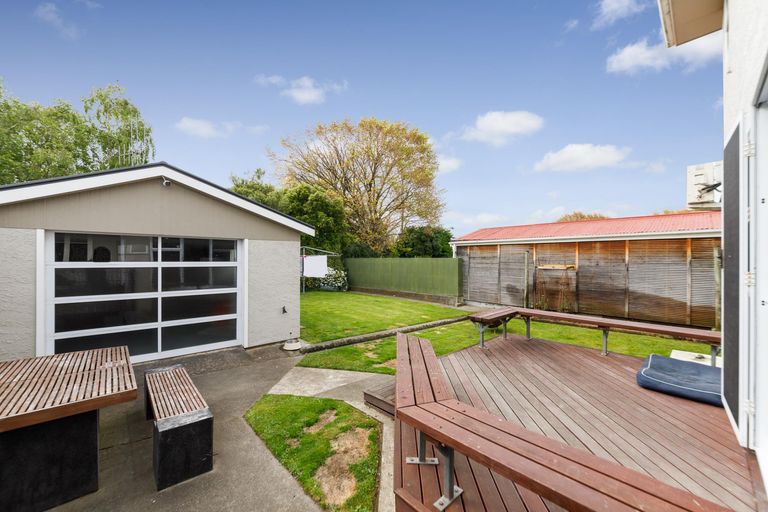 Photo of property in 6 Epsom Road, Hokowhitu, Palmerston North, 4410