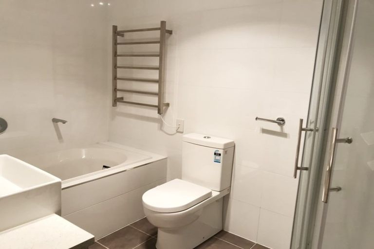 Photo of property in 62 Pencaitland Drive, Flat Bush, Auckland, 2019