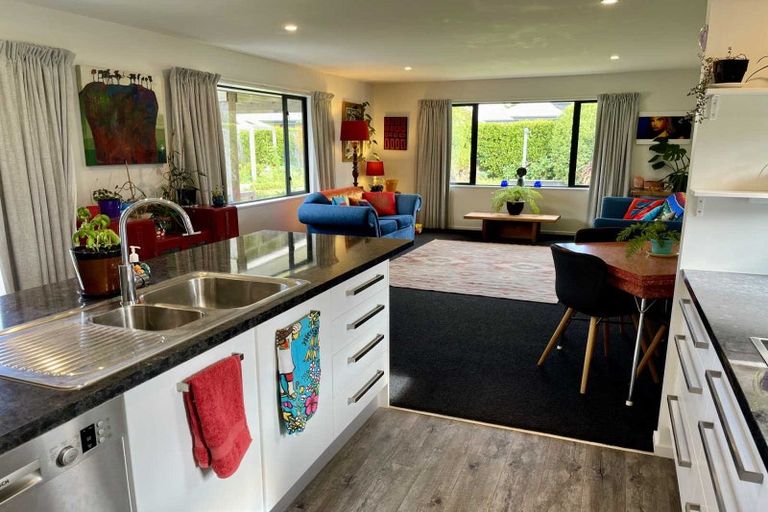 Photo of property in 101 Shillingford Boulevard, Rolleston, 7615