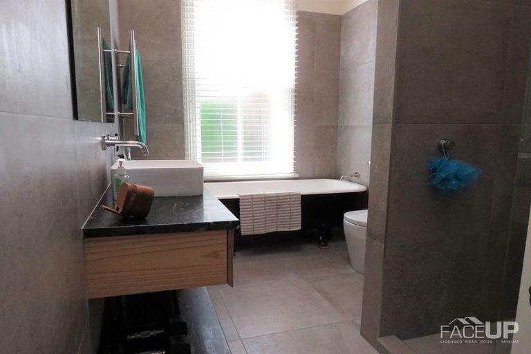 Photo of property in 8 Burgess Road, Devonport, Auckland, 0624