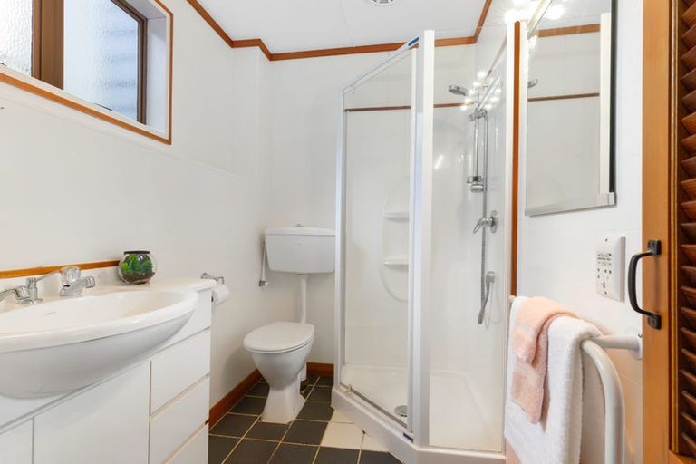 Photo of property in 35 Bosun Terrace, Whitby, Porirua, 5024