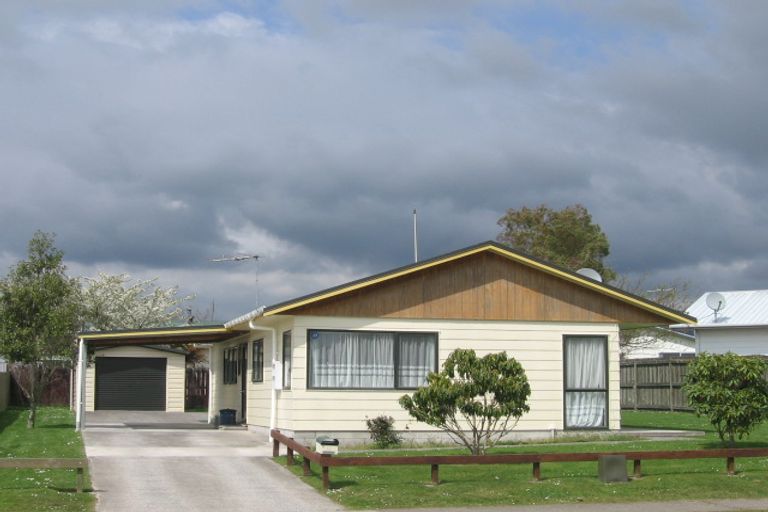 Photo of property in 82 Pohutukawa Drive, Owhata, Rotorua, 3010