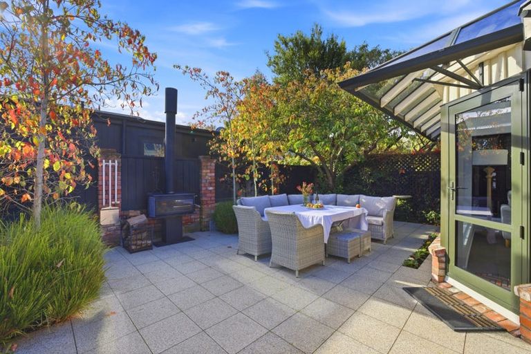 Photo of property in 3/206 Springfield Road, St Albans, Christchurch, 8014