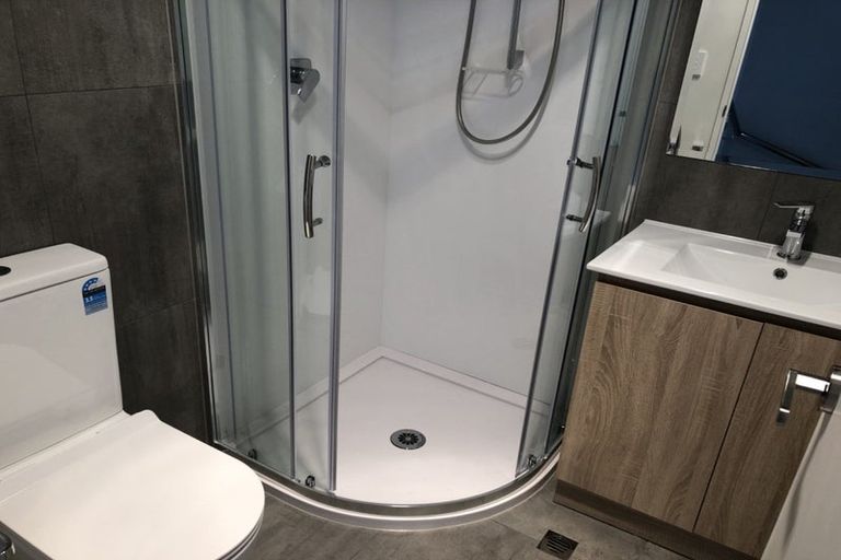 Photo of property in 30/9 Schnapper Rock Road, Greenhithe, Auckland, 0632