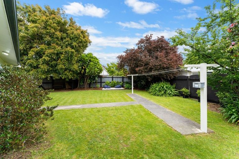 Photo of property in 12 Cobb Place, Otaki, 5512