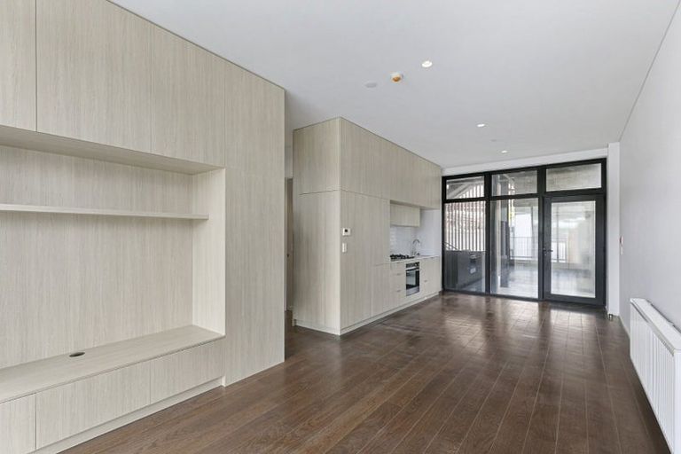 Photo of property in 105/11 Jean Caldwell Way, Island Bay, 6023