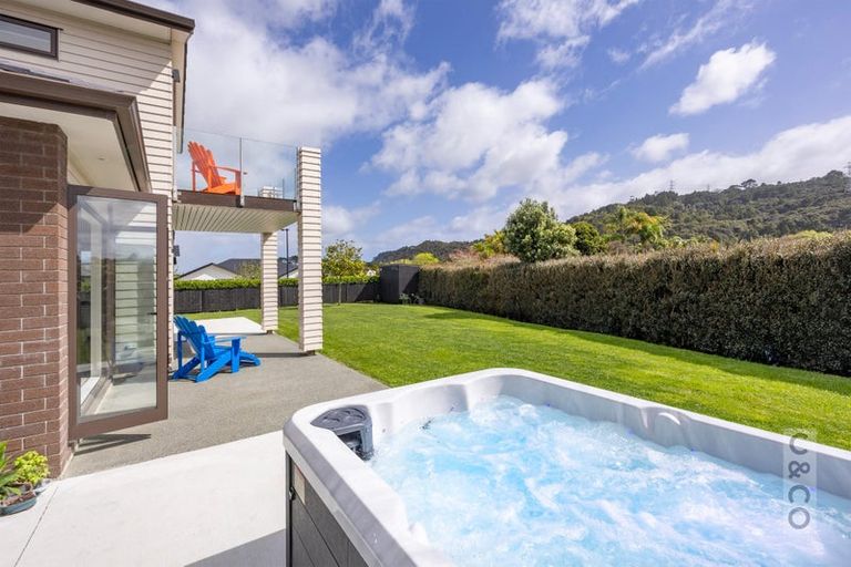 Photo of property in 30 Robert Might Road, Huapai, Kumeu, 0810