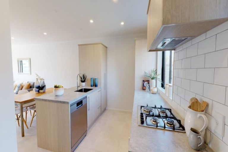 Photo of property in 22 Pepene Avenue, Takanini, 2112