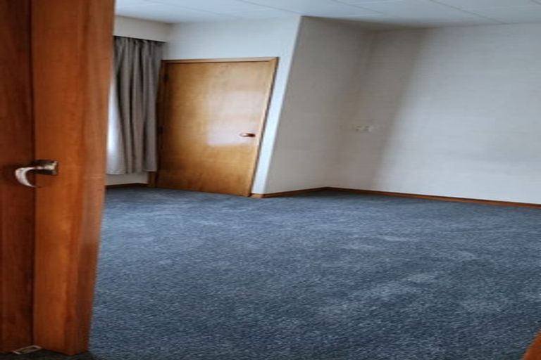 Photo of property in 29 Awanui Street, Merrilands, New Plymouth, 4312