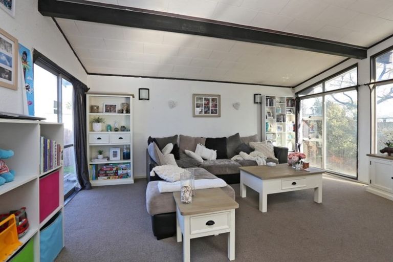 Photo of property in 3 Margate Place, Flaxmere, Hastings, 4120