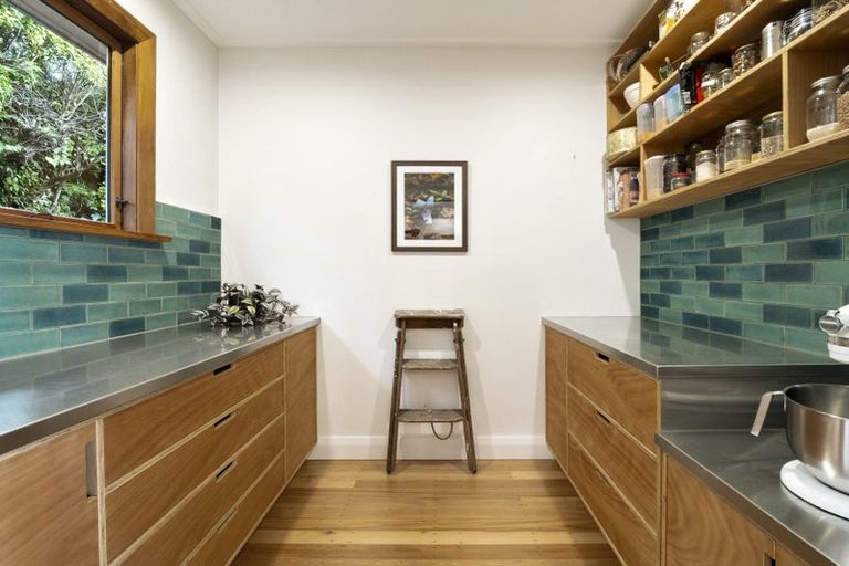 Photo of property in 74 Saint Leonards Drive, Saint Leonards, Dunedin, 9022