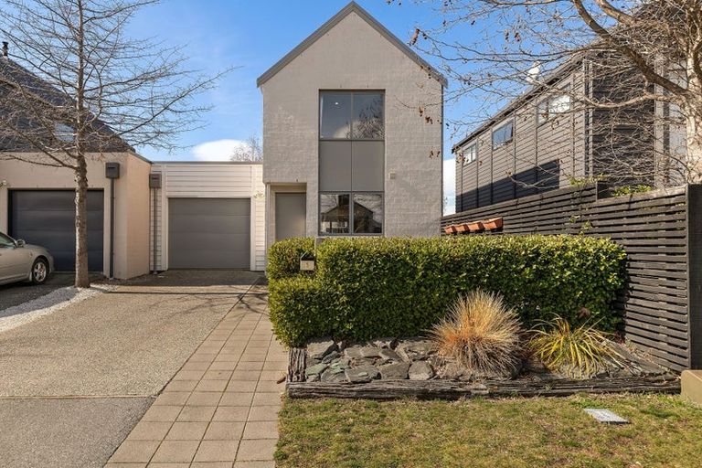 Photo of property in 5 Onslow Road, Lake Hayes, Queenstown, 9304