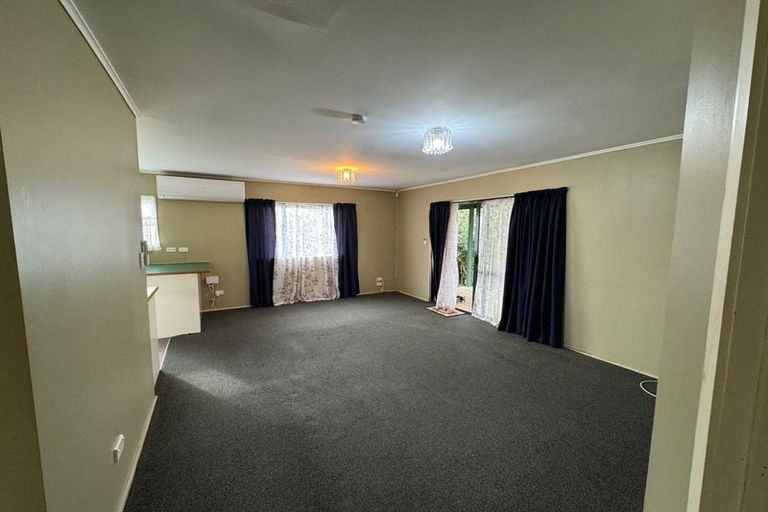 Photo of property in 12 Friedlanders Road, Manurewa, Auckland, 2102