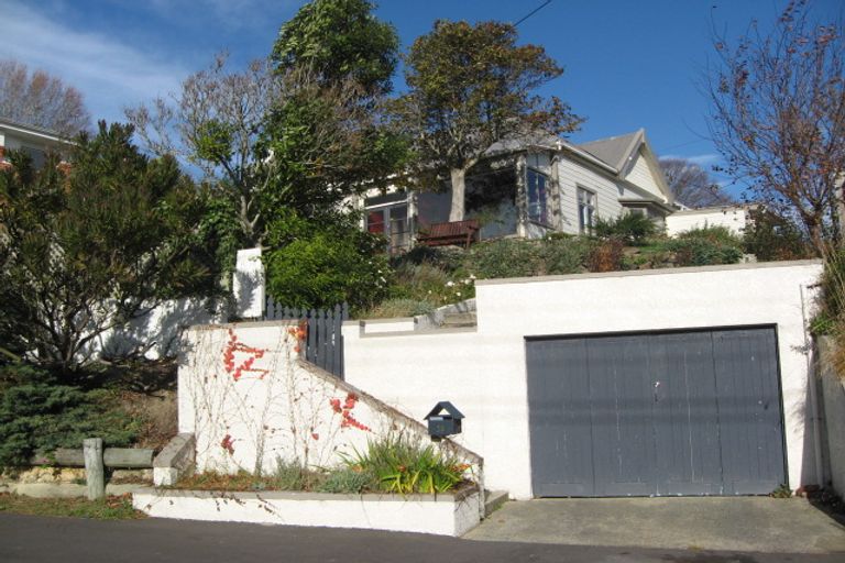 Photo of property in 16 Sunbury Street, Andersons Bay, Dunedin, 9013