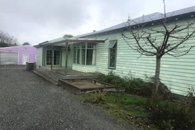 Photo of property in 57 Northumberland Street, Tapanui, 9522