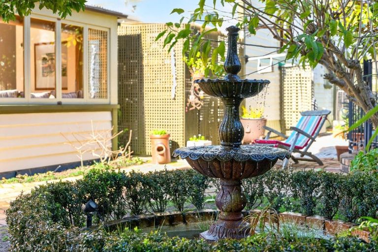 Photo of property in 5 Matai Road, Devonport, Auckland, 0624