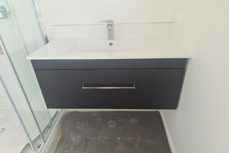 Photo of property in 27 Quinn Crescent, Woodend, 7610