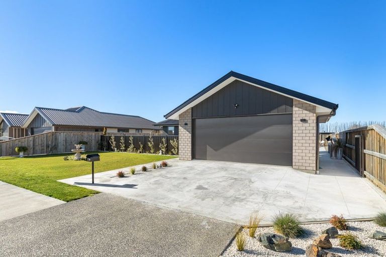 Photo of property in 28 Wai Iti Avenue, Redwoodtown, Blenheim, 7201