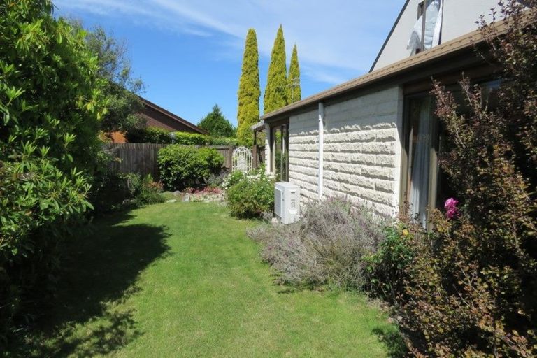 Photo of property in 32 O'connor Place, Burnside, Christchurch, 8053