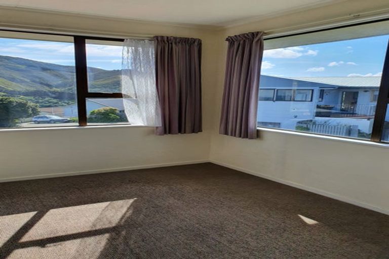 Photo of property in 15 Welland Place, Island Bay, Wellington, 6023