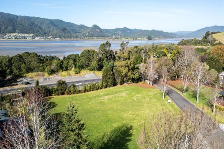 Photo of property in 6 Aldermen Lane, Tairua, 3579